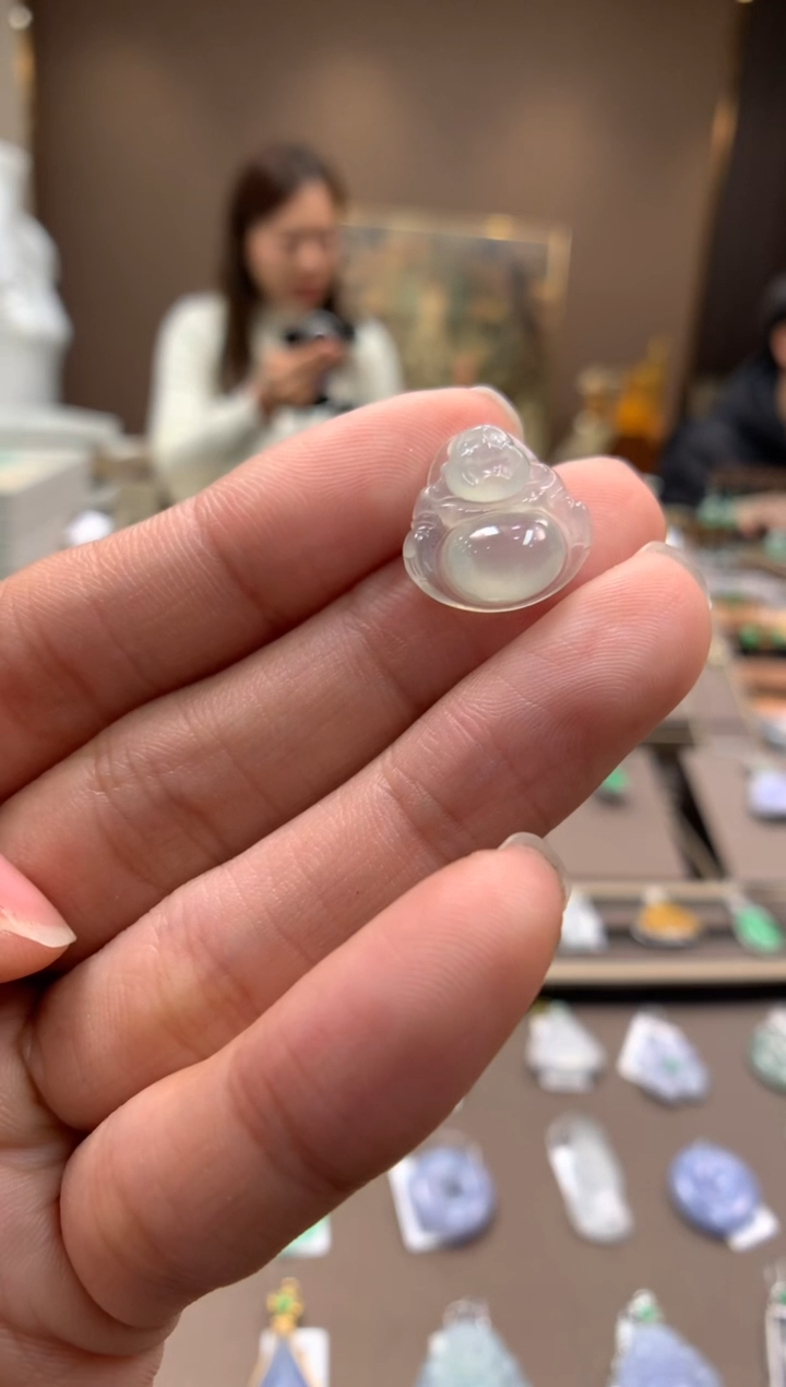 【闪购商品】翡翠颈饰未镶嵌佛公