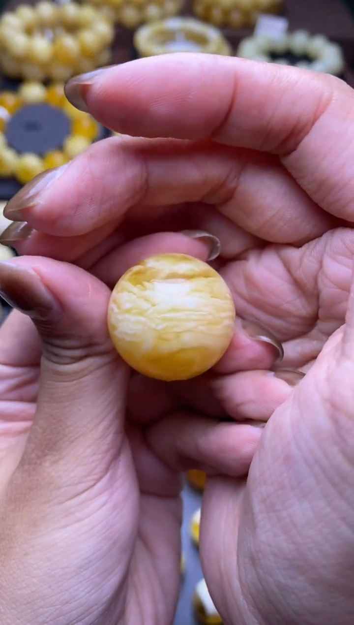 【闪购商品】琥珀裸石未镶嵌 大小姐珠宝严选139