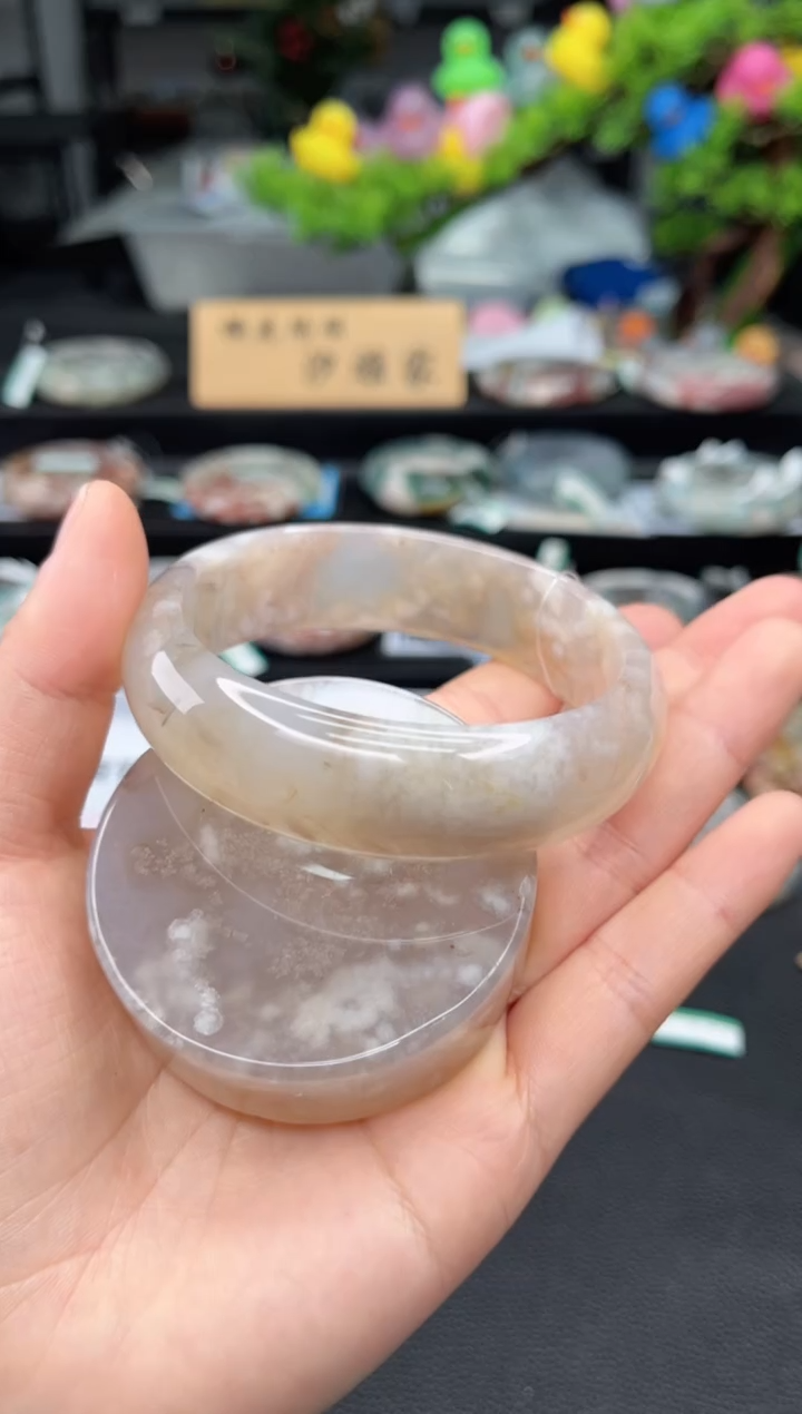 石英质玉未镶嵌手镯63圈口（赠品镯心）1751890