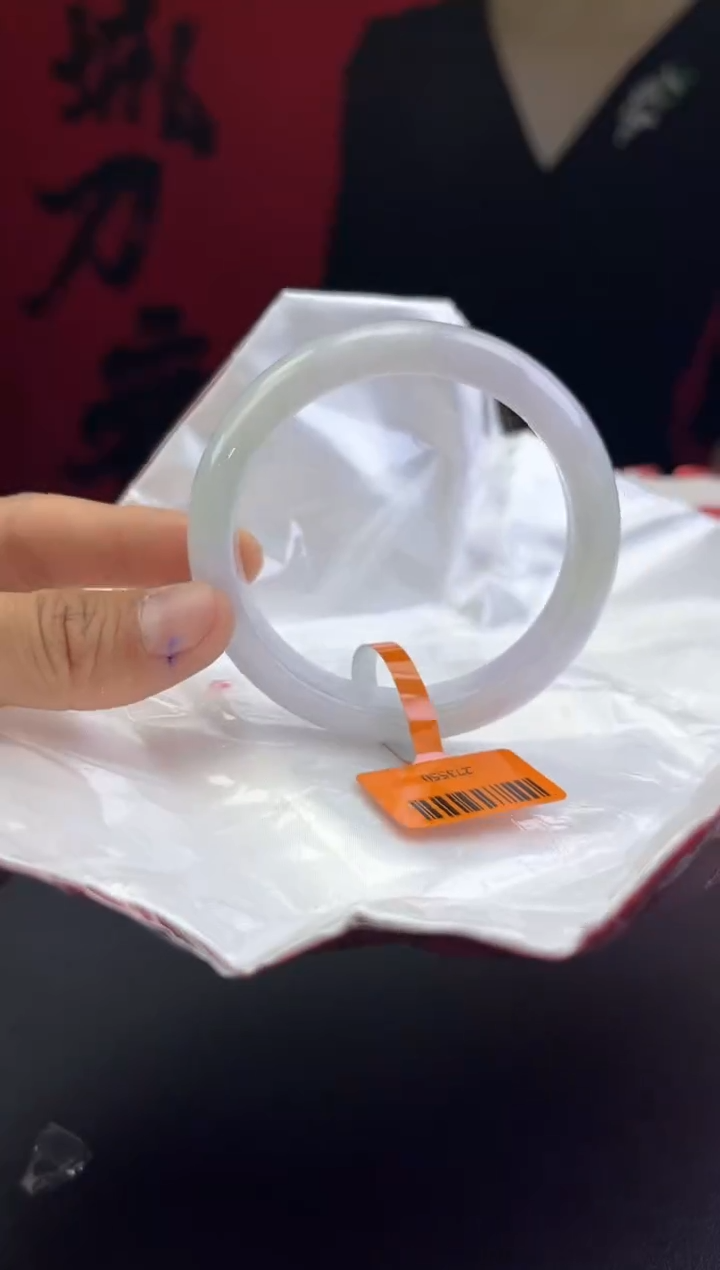 【闪购商品】翡翠手镯未镶嵌6翡翠手镯