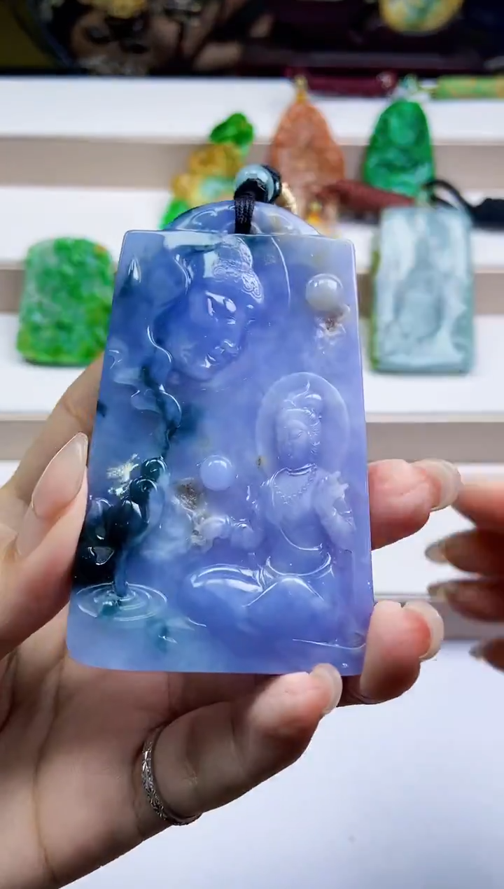 颈饰未镶嵌翡翠翡翠A货