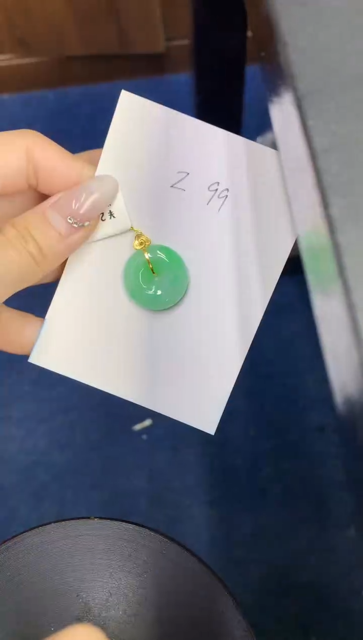 【闪购商品】翡翠颈饰18K金镶嵌0000000000