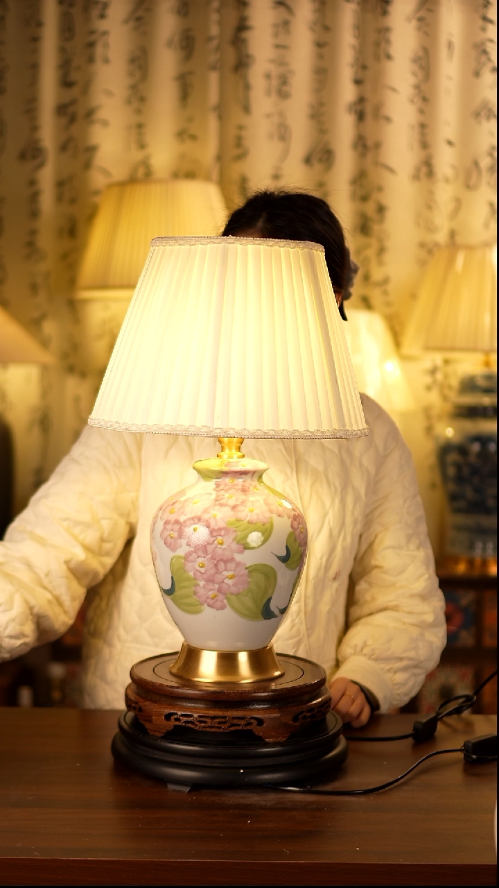 圆形款陶瓷床头灯2个