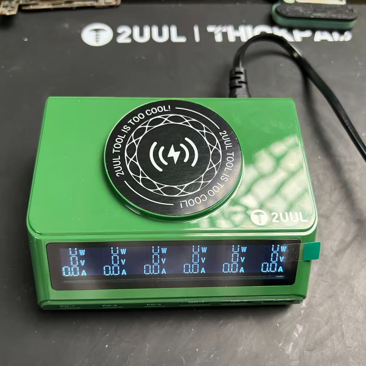 2UUL多口充电可调电压综合电源 高精度智能控温保护