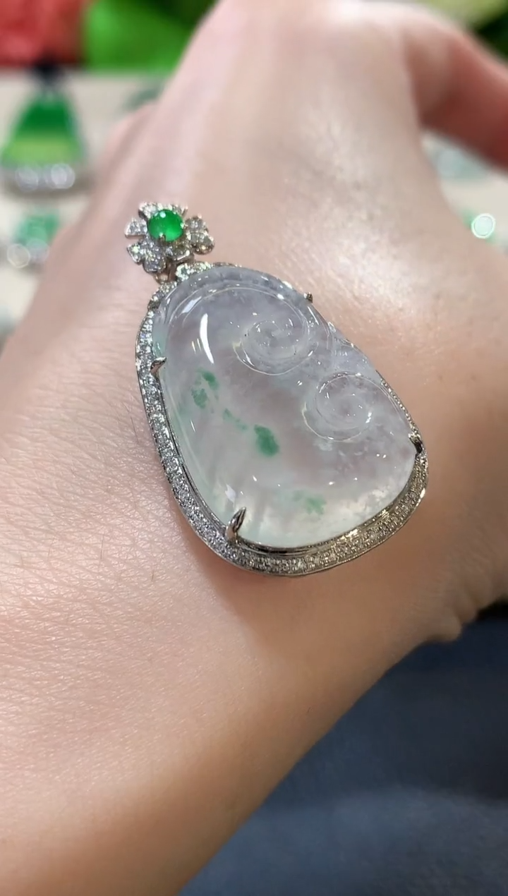 吊坠(不含链)18K金镶嵌翡翠a41