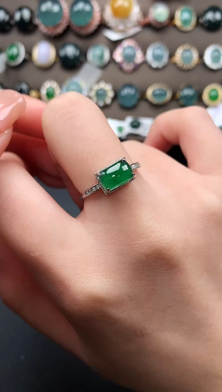 【闪购商品】翡翠戒指银S925镶嵌51241