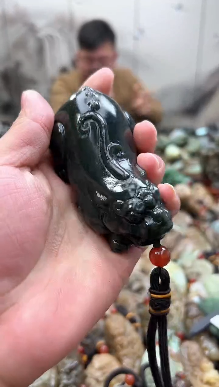 【闪购商品】和田玉把件未镶嵌300