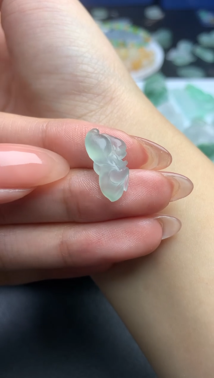 【闪购商品】定制翡翠未镶嵌毛货