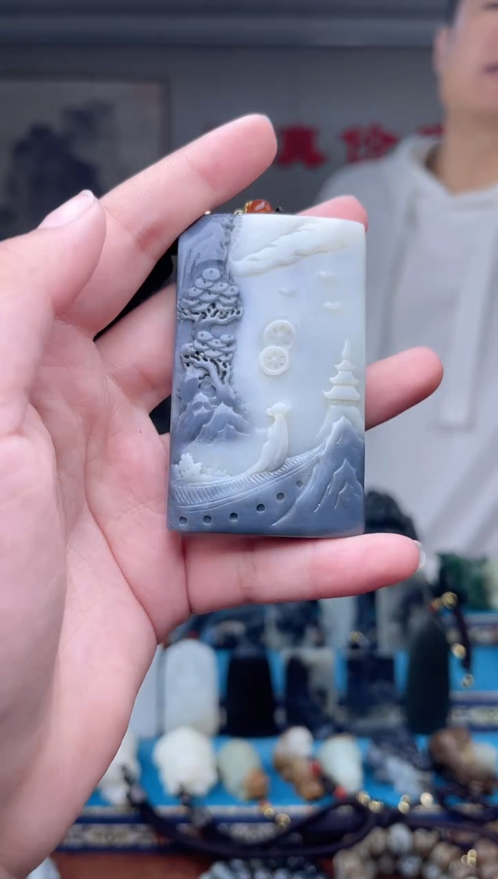 未镶嵌和田玉挂件1