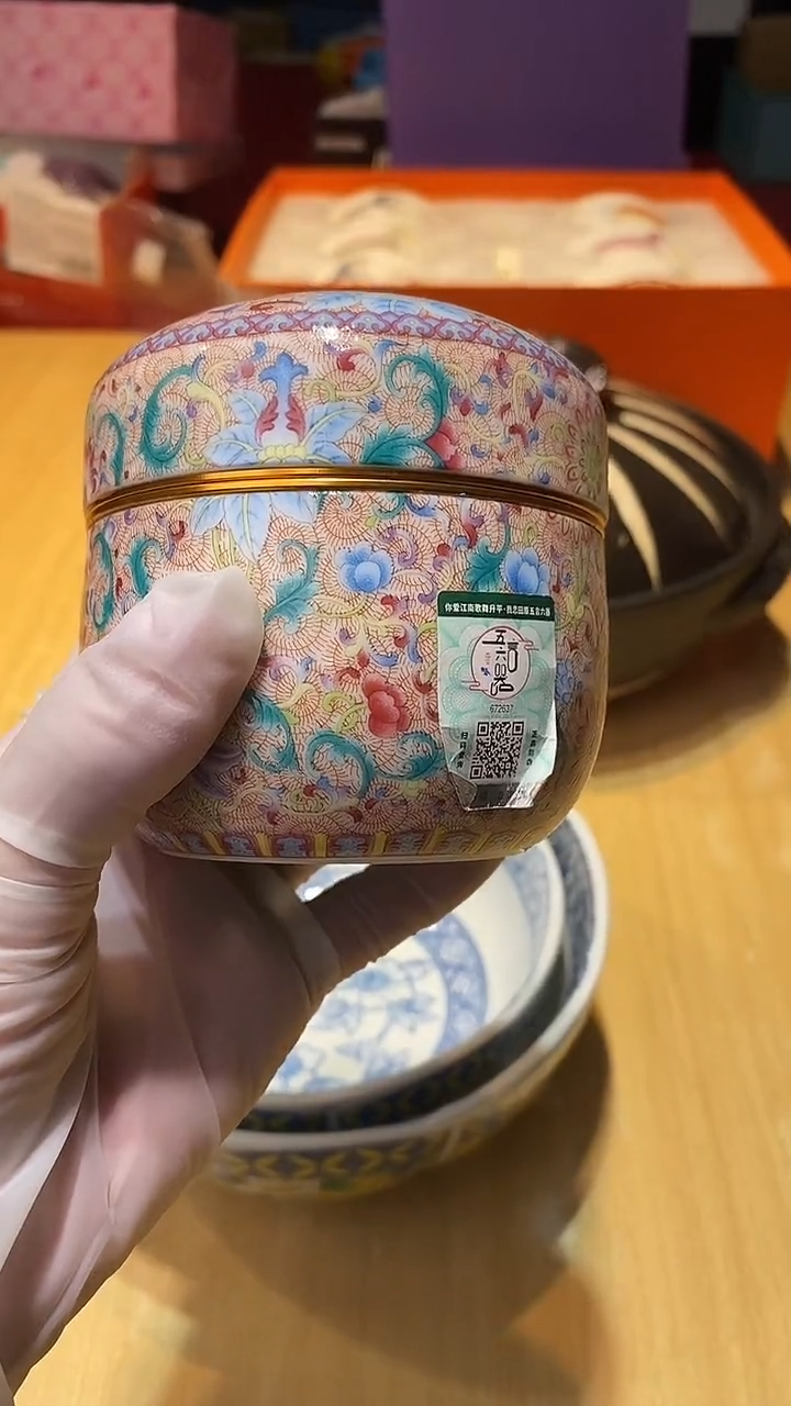 瓷片生活的本意是啊开心啊@@1