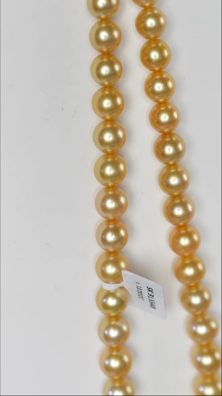 18K金镶嵌颈饰海水珍珠月亮彩虹10.0-11.9mm/SK-315548