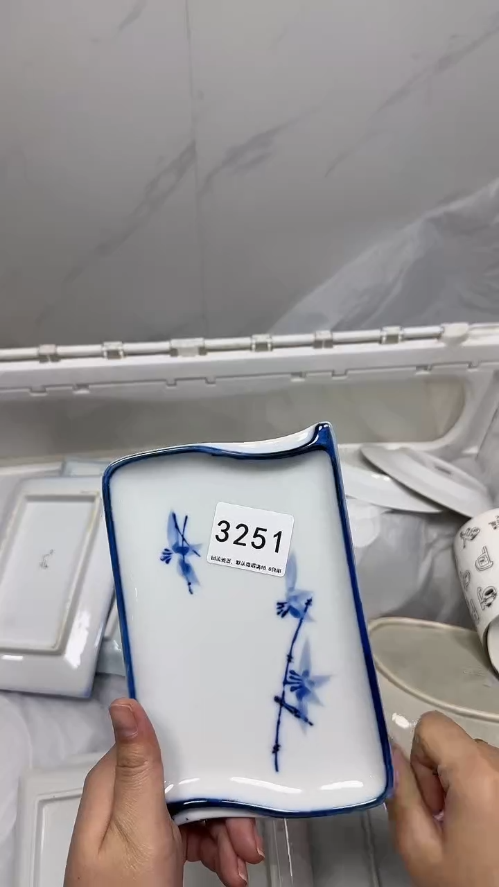 【闪购商品】3251回流瓷器默认微瑕，18.8包邮