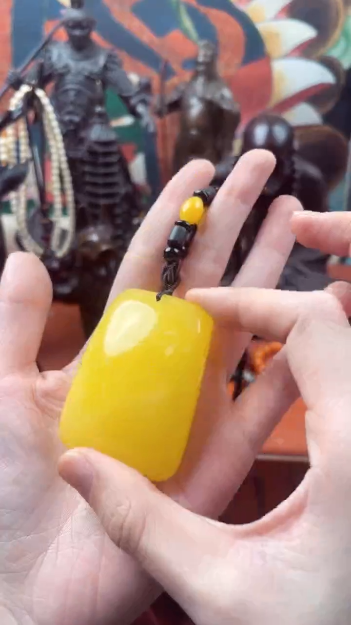 【闪购商品】蜜蜡裸石未镶嵌飞姐专属精品推荐303