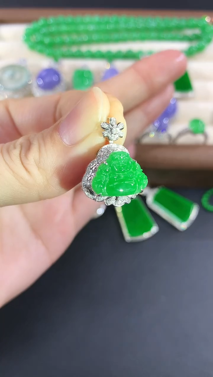 吊坠(不含链)18K金镶嵌翡翠14|4500