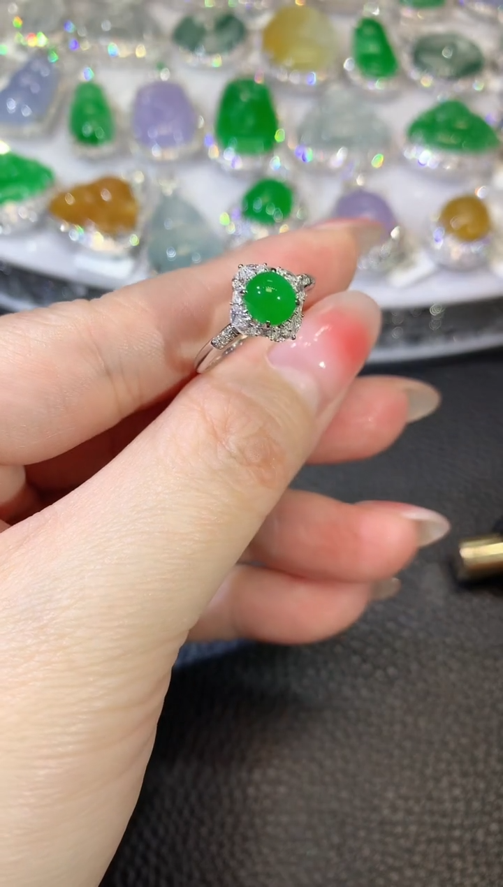 【闪购商品】翡翠戒指18K金镶嵌A37   