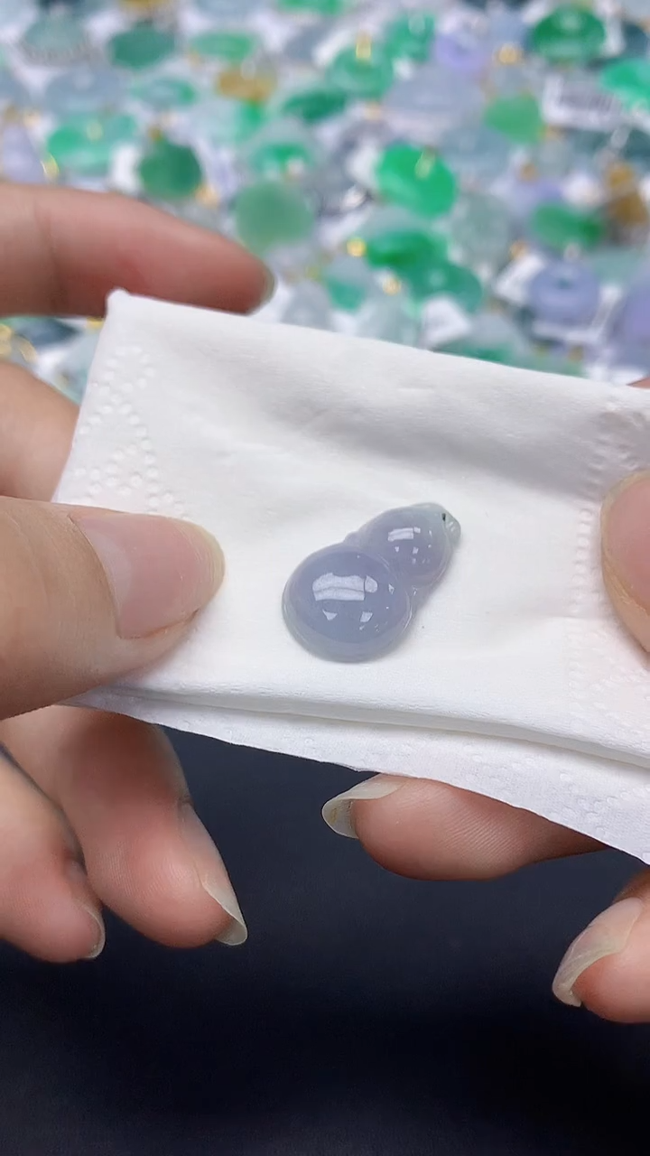 翡翠未镶嵌颈饰天然缅甸a货翡翠