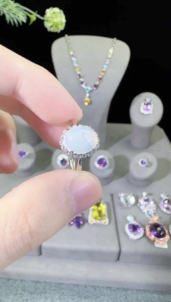 欧泊银S925镶嵌珠宝奇石10*8mm戒指