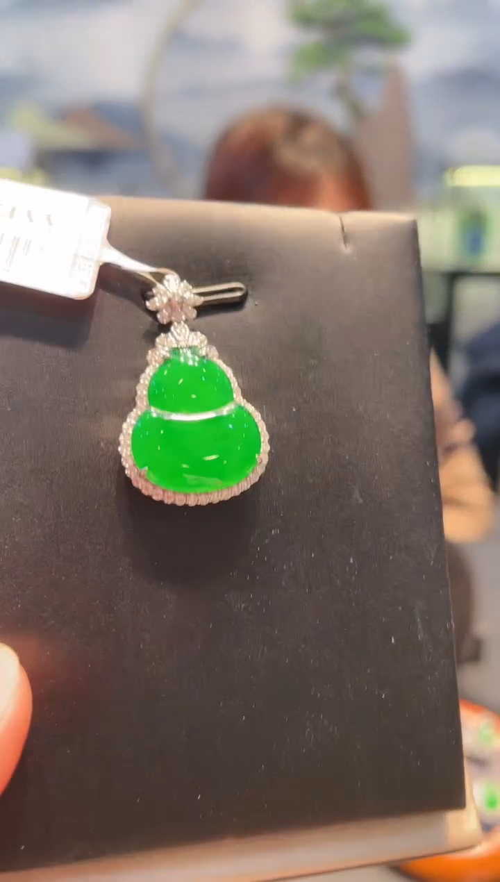 【闪购商品】翡翠颈饰18K金镶嵌A25天然A货翡翠