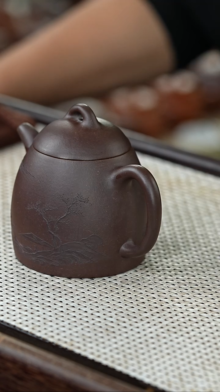 【闪购商品】紫砂茶杯@@AA15930张明秦权泥绘