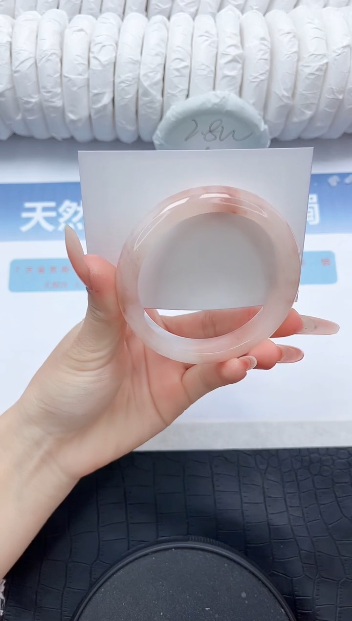 【闪购商品】石英质玉手镯未镶嵌215-58