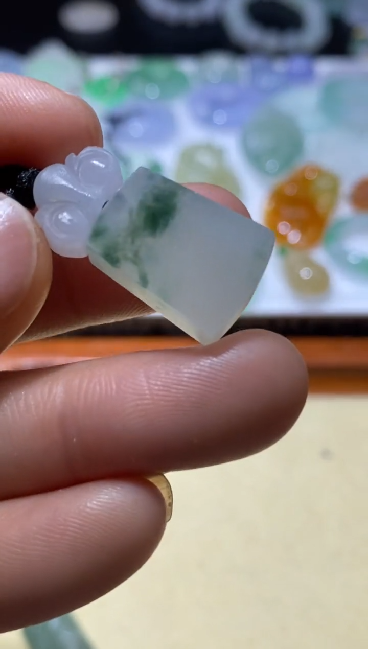 【闪购商品】定制翡翠未镶嵌翡翠毛货~多样性发货一个