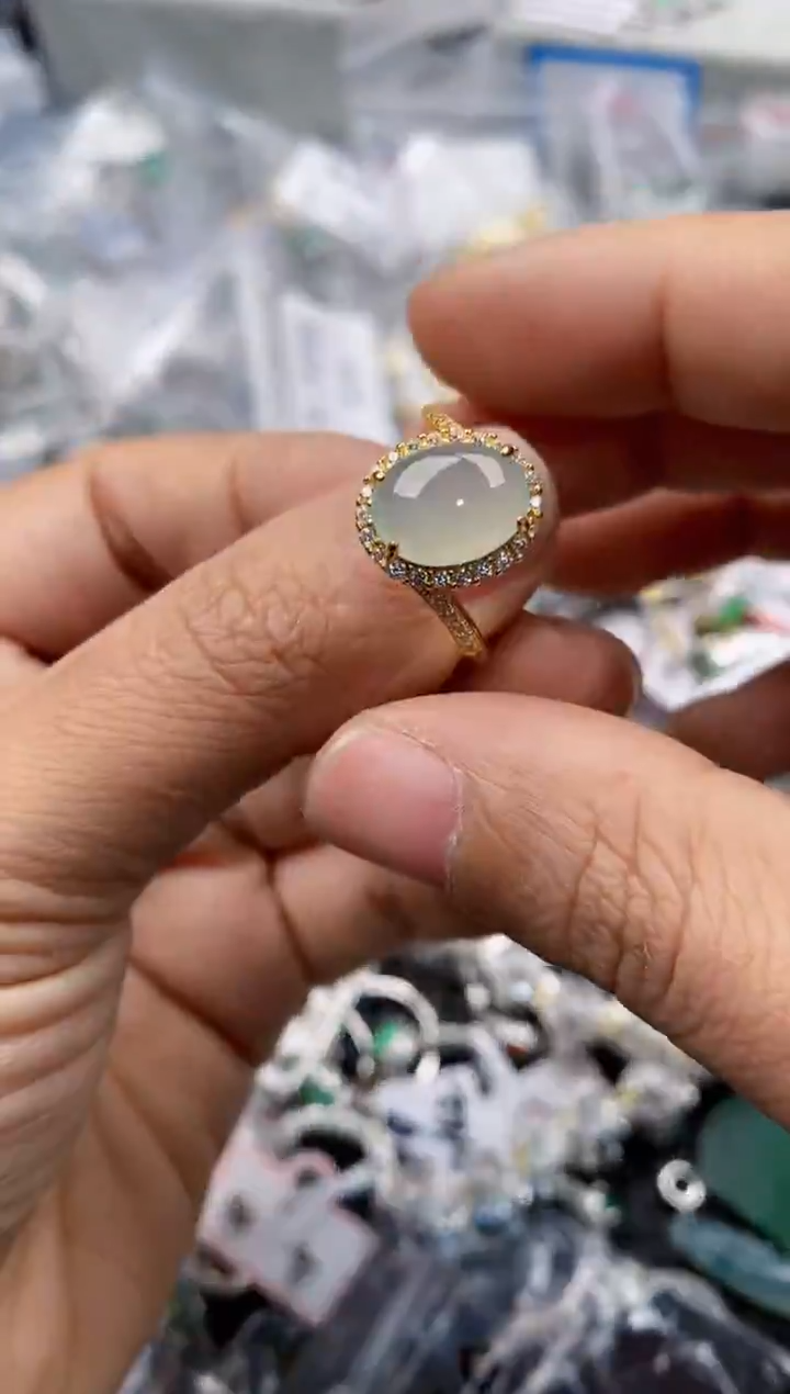 银S925镶嵌戒指翡翠777      1