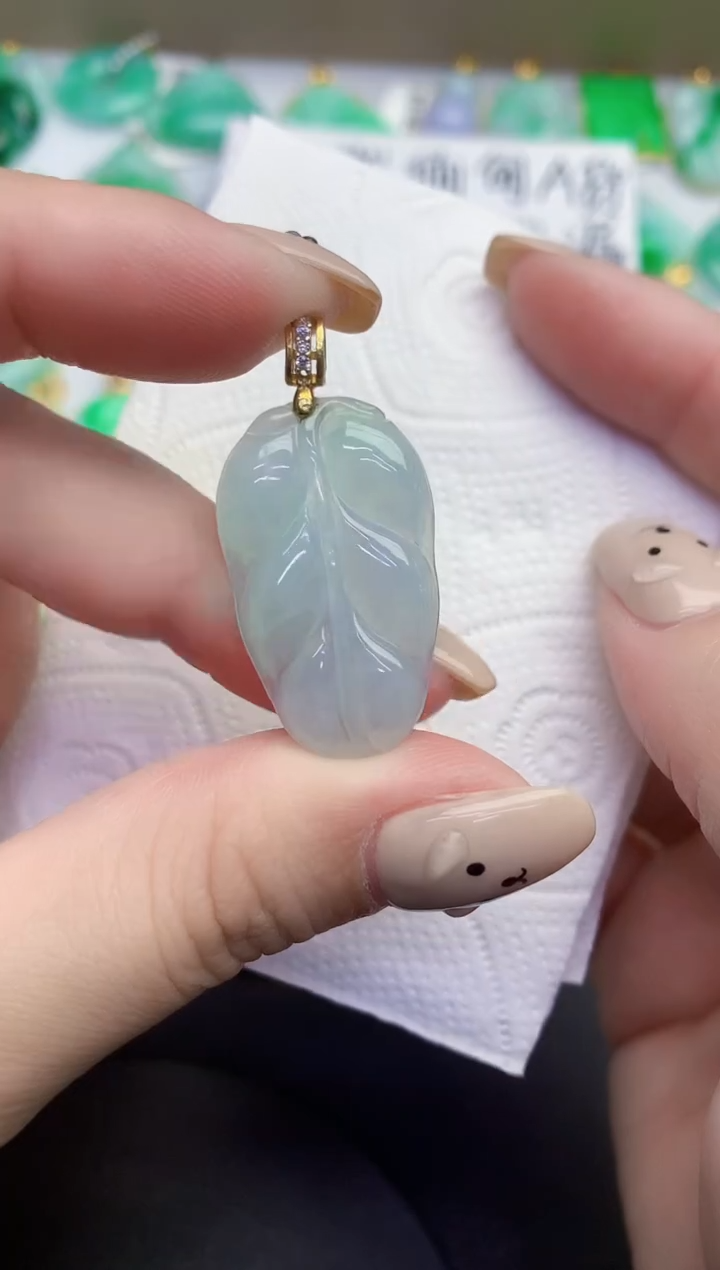 颈饰未镶嵌翡翠缅甸天然翡翠A货