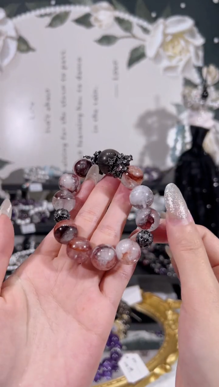 【闪购商品】水晶手链未镶嵌天然水晶默认微瑕 多样性发货发其一