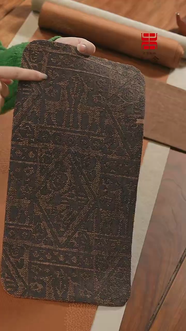 【闪购商品】织绣干泡···········