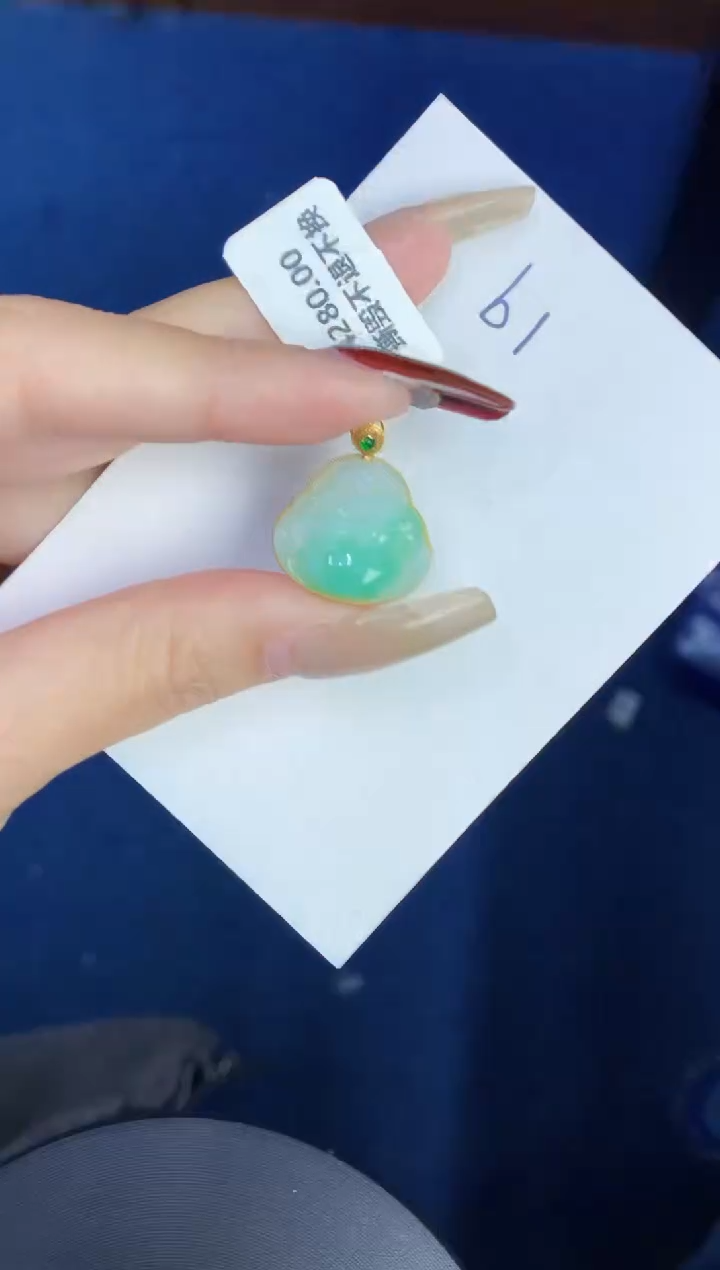 【闪购商品】翡翠颈饰18K金镶嵌00000000000