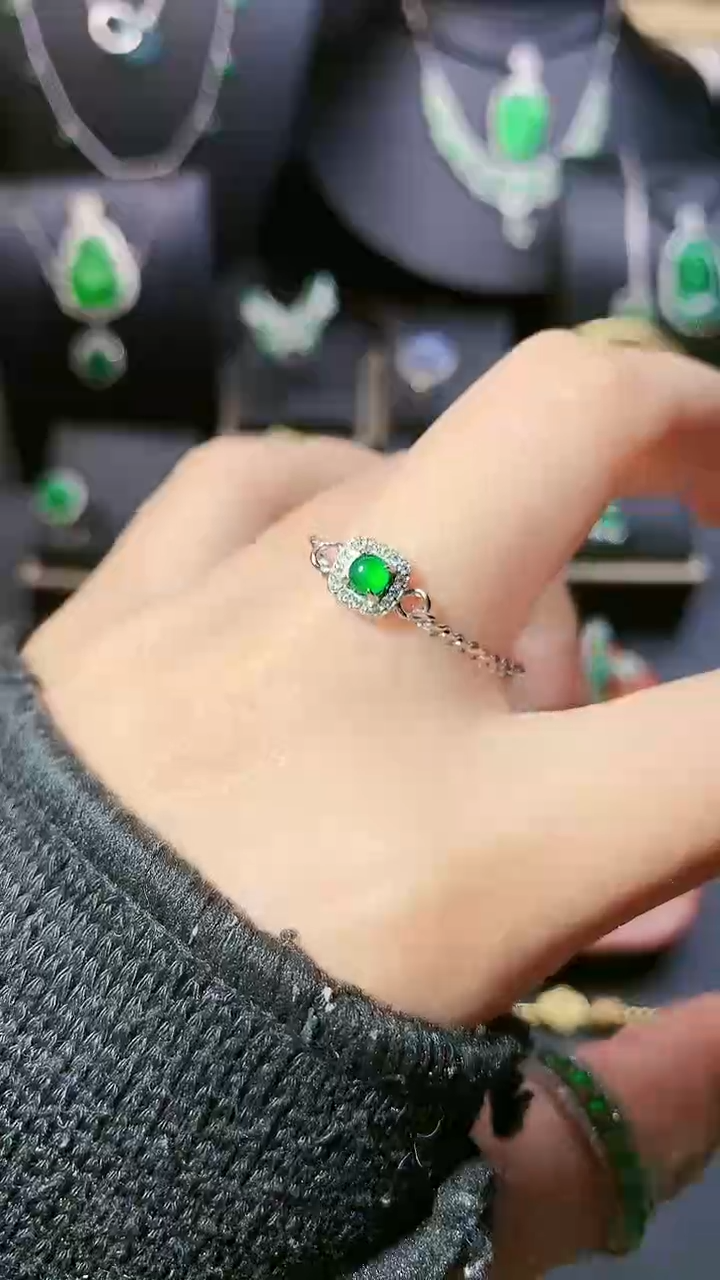 【闪购商品】翡翠戒指银S925镶嵌戒指