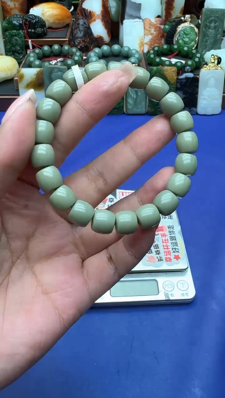【闪购商品】和田玉手串未镶嵌eb