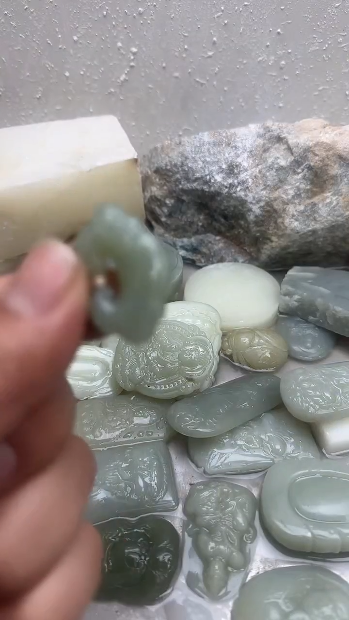 颈饰未镶嵌和田玉7