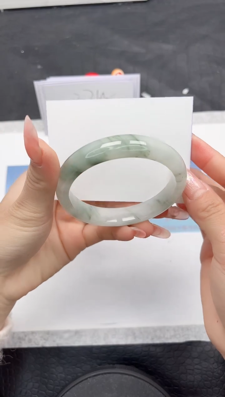 【闪购商品】石英质玉手镯未镶嵌Q210-58