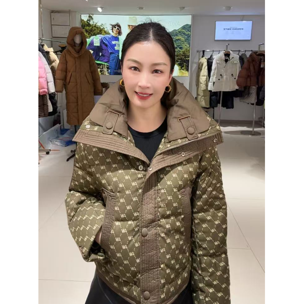 埃文羽绒服8265718 小版休闲时尚