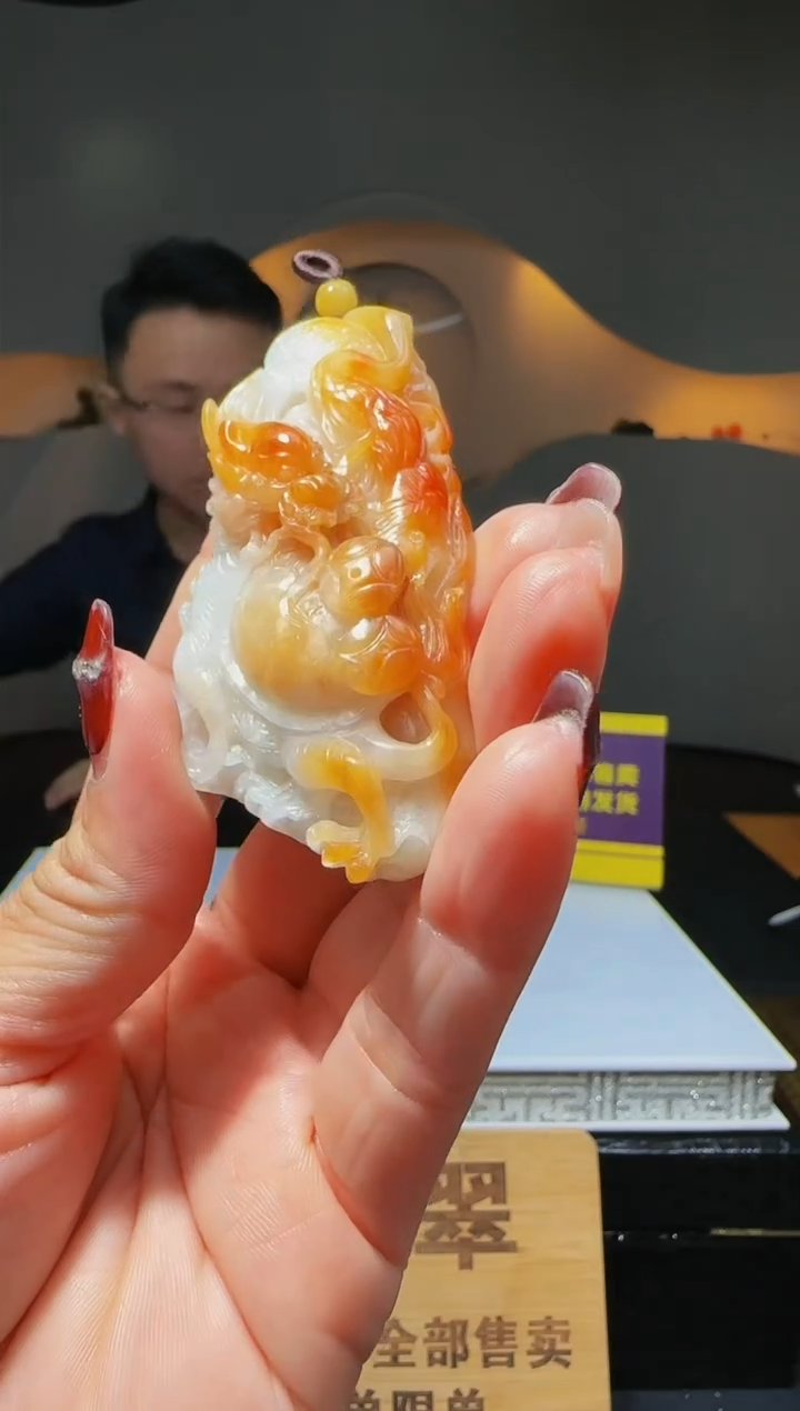 【闪购商品】定制翡翠未镶嵌Q03752翡翠毛货