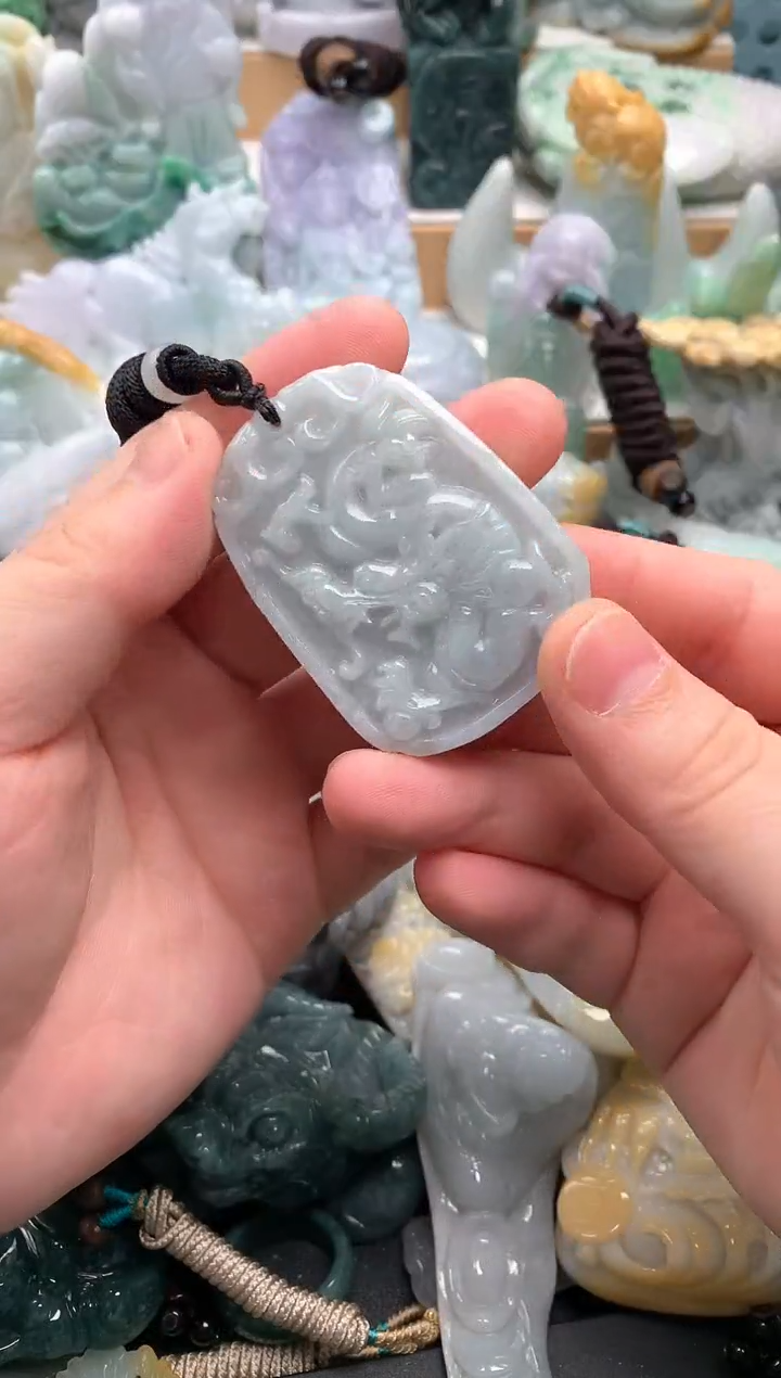 吊坠(不含链)未镶嵌翡翠1