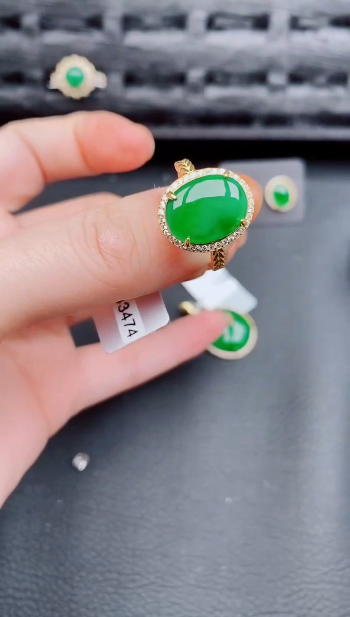 【闪购商品】翡翠戒指银S925镶嵌天然a货翡翠423