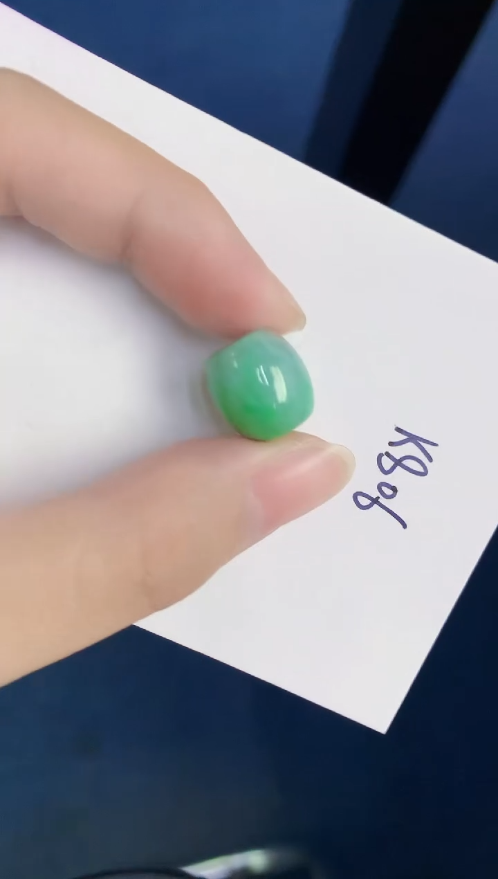 颈饰未镶嵌翡翠天然翡翠缅甸A货