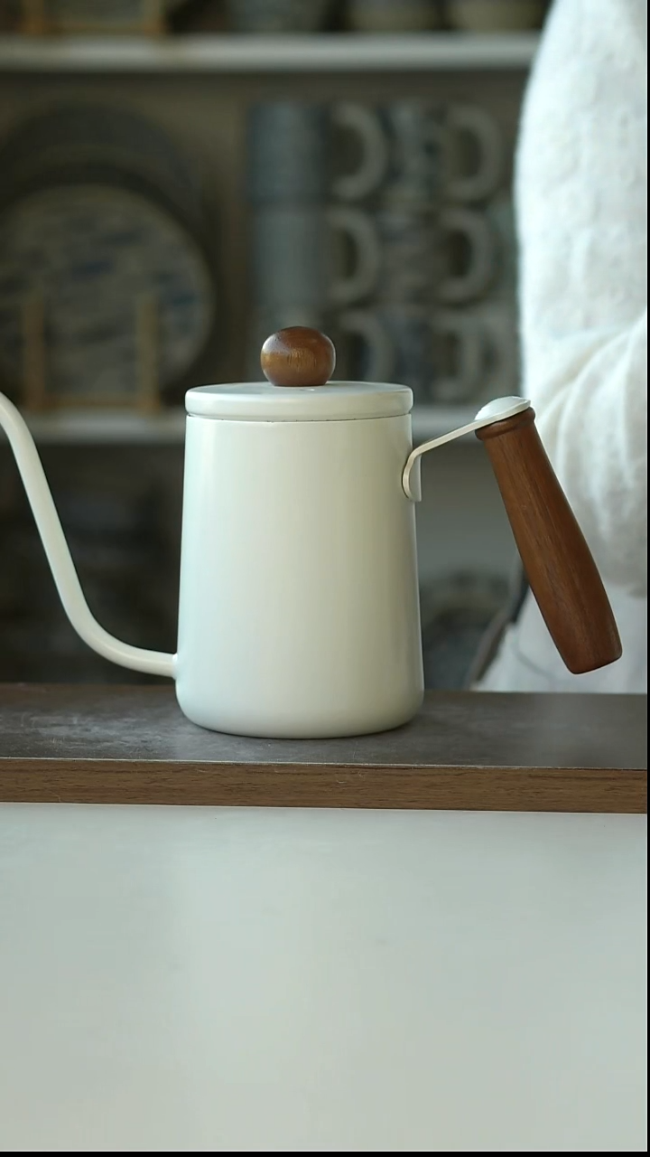 陶瓷可明火胡桃木鶴型手冲咖啡壺580ml