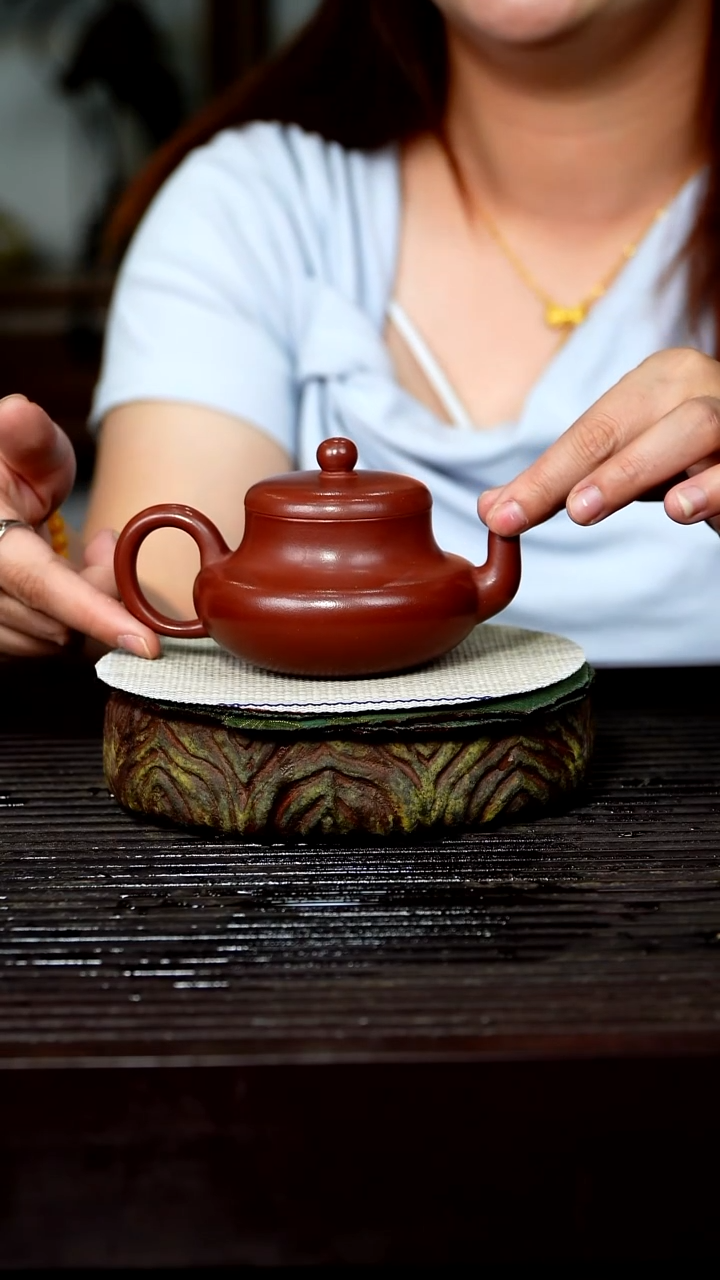 宜兴原矿紫砂壶140c