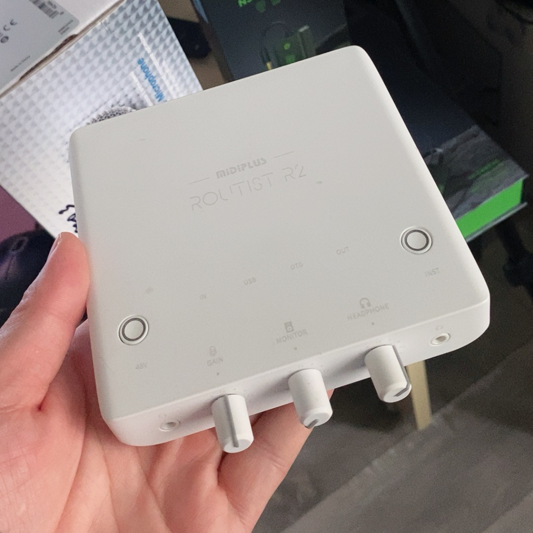 95新  midiplus迷笛r2外置otg声卡户外直播唱歌可配莱维特麦通用