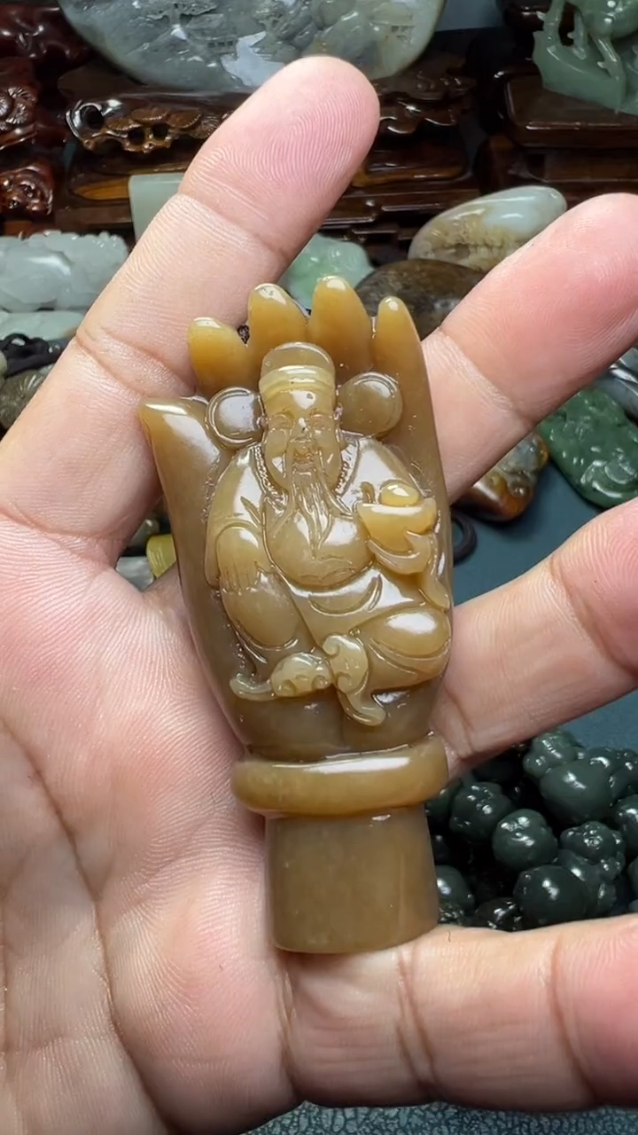 未镶嵌和田玉把件-