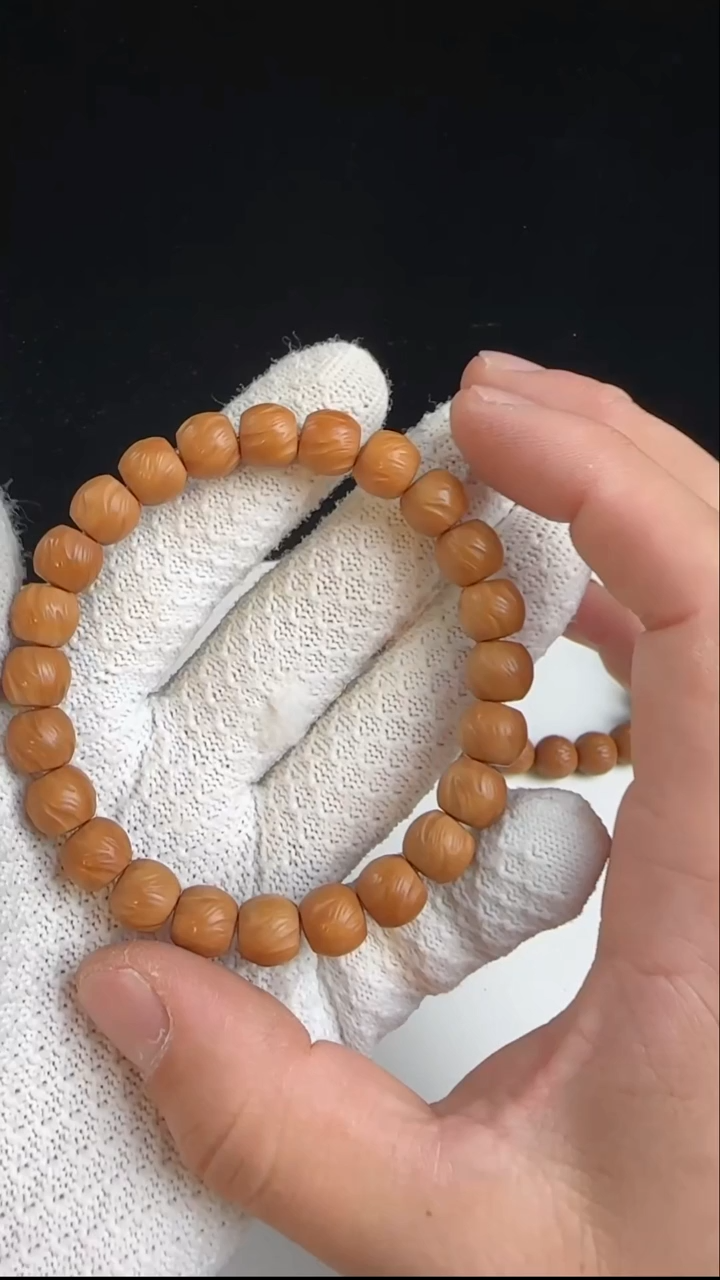 手串文玩核桃雕刻题材随机发货
