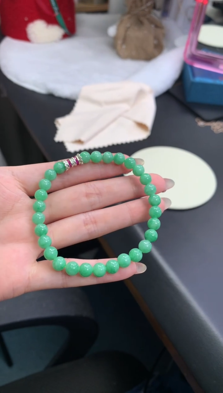 未镶嵌定制翡翠48小时鉴赏期 退货不扣服务费