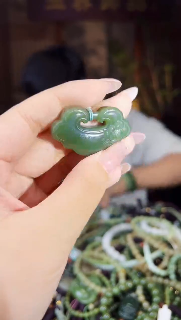 颈饰未镶嵌和田玉多样性发货拍一发一