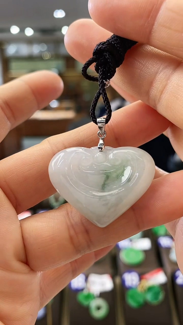 【闪购商品】翡翠颈饰银S925镶嵌如意