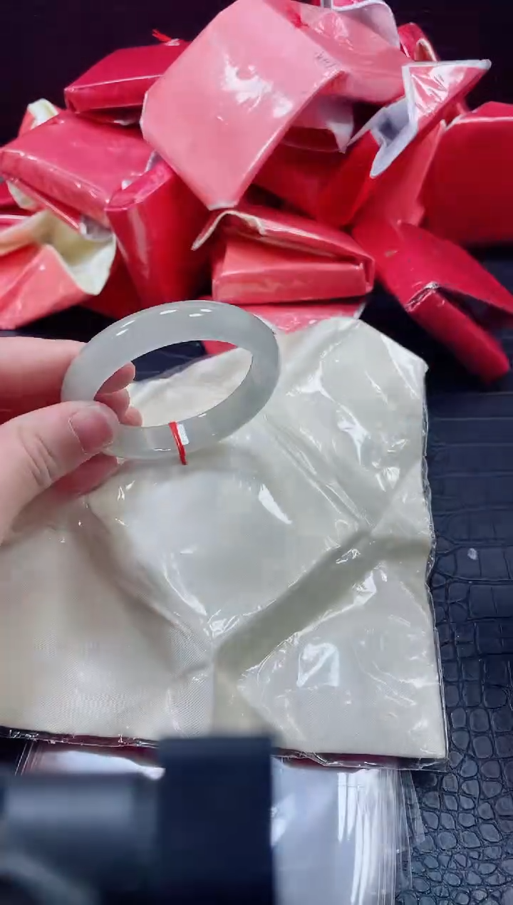 非金属无小哥190号手镯59.5圈口