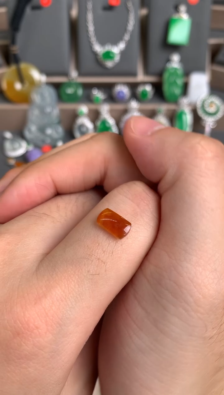 未镶嵌定制翡翠裸玉