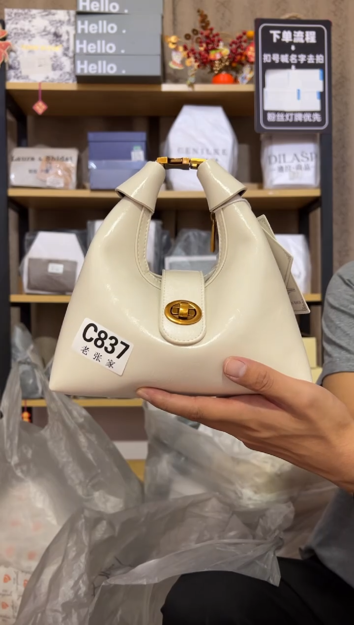 小牛剖层皮革老张家女包837
